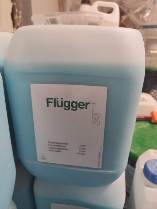 Grunt flugger 10l zabarwiony na niebiesko niekapiący pod farbę i gładź