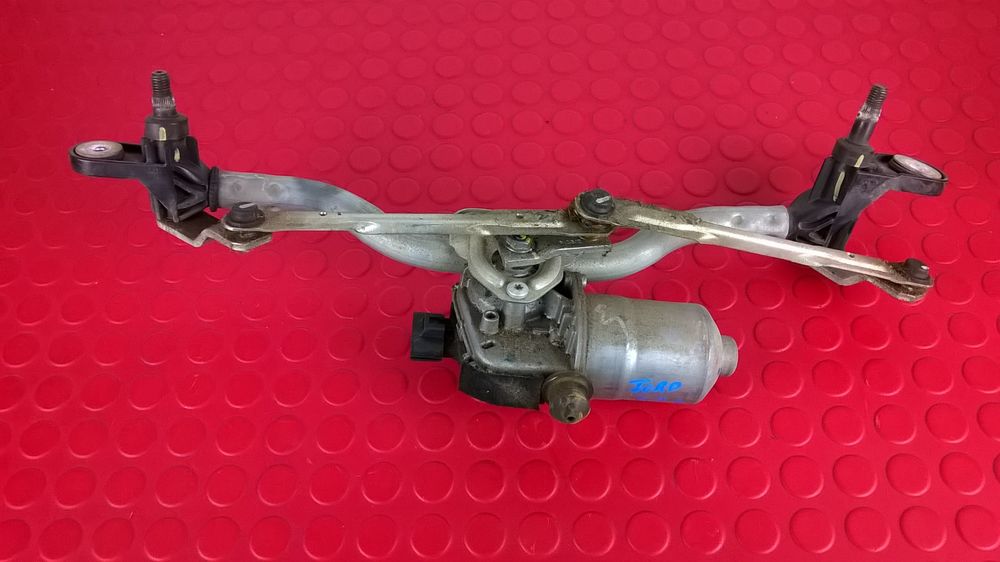 Motor Limpa Vidros Frente - E4B5-17500-AE [FORD KA+]