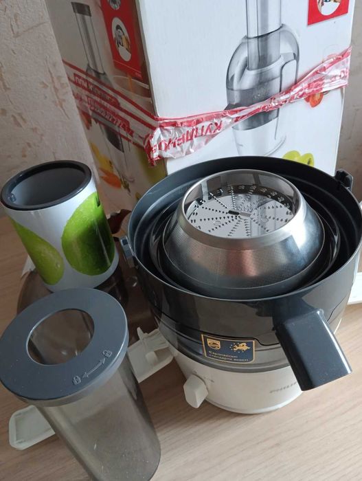 Продам новую соковыжималку Philips HR1855/80