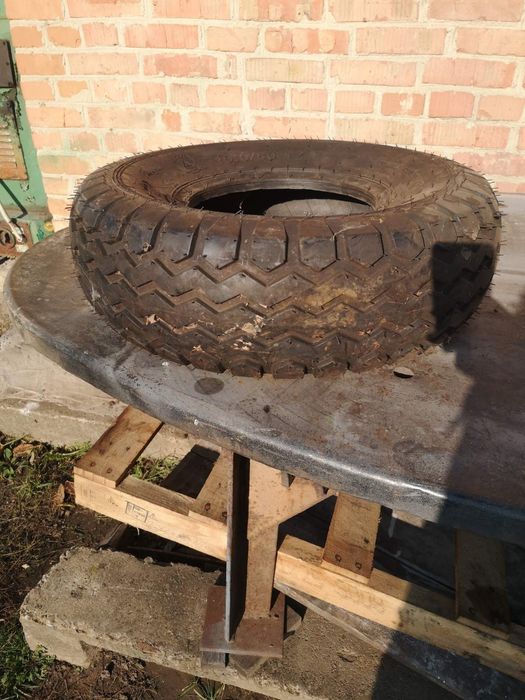 Продам шини до причепа, агрегатів 10.0/80-12 IMP-07 10 сл 117A8