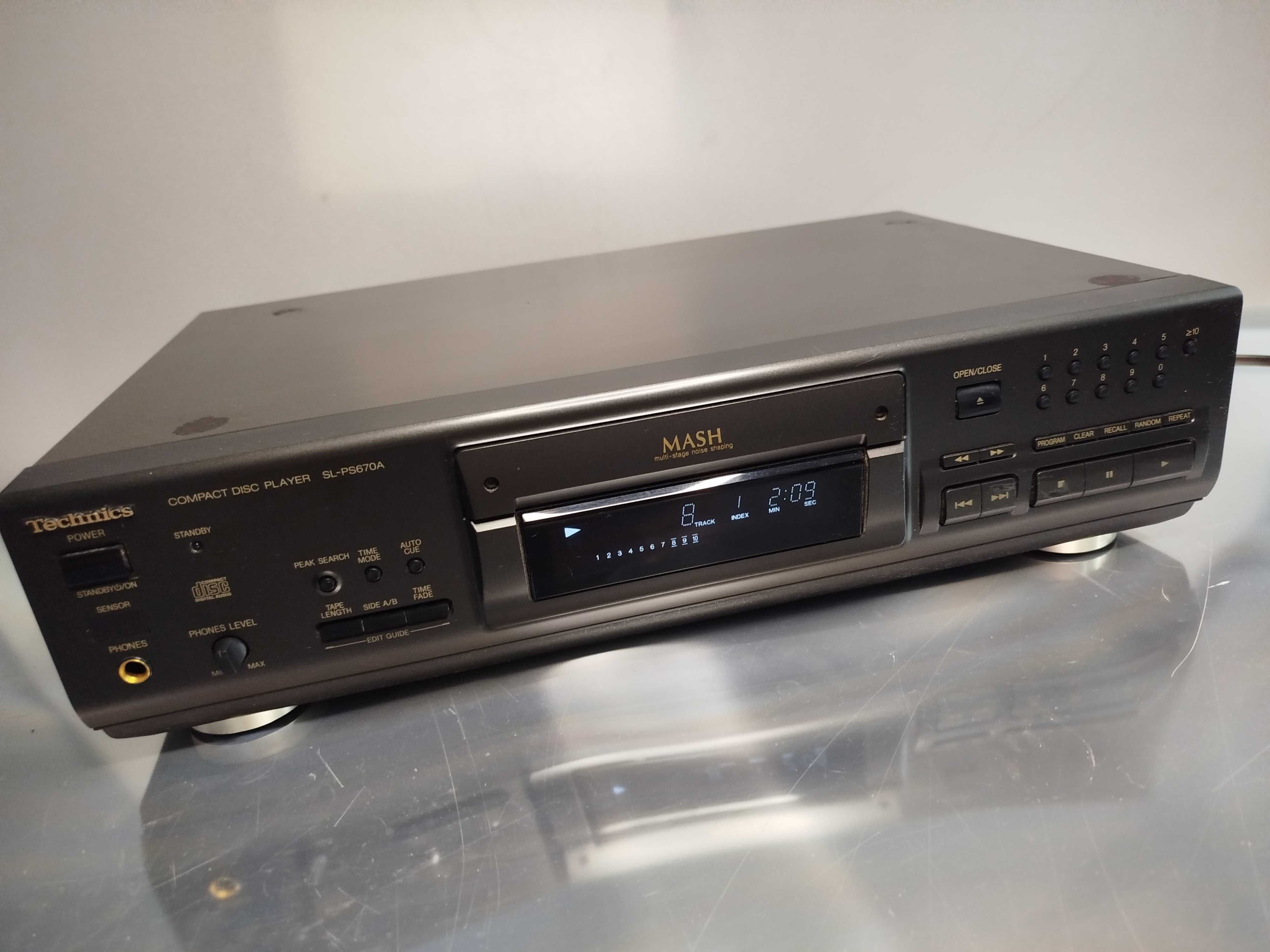Odtwarzacz CD Technics SL-PS670A