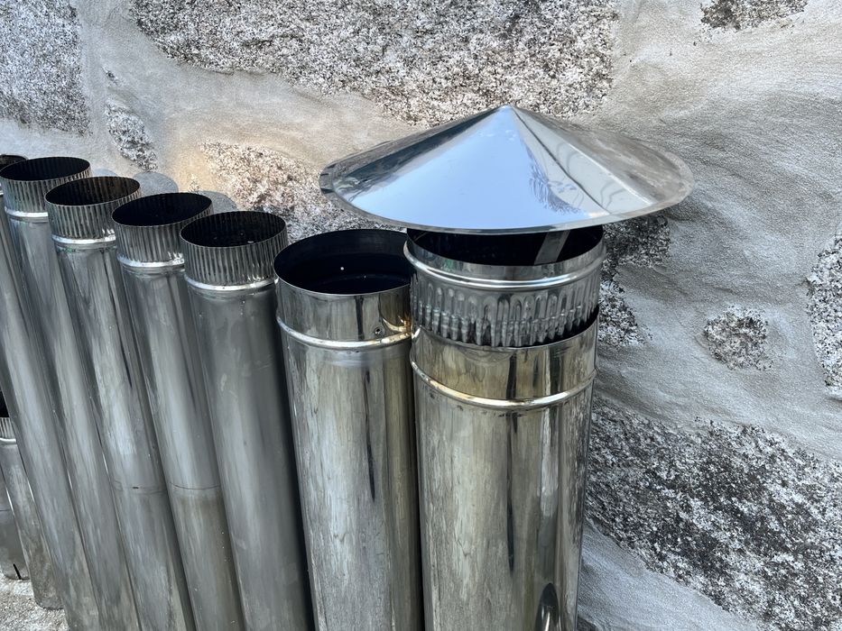 Conjunto de vários tubos de chaminé INOX + acessórios
