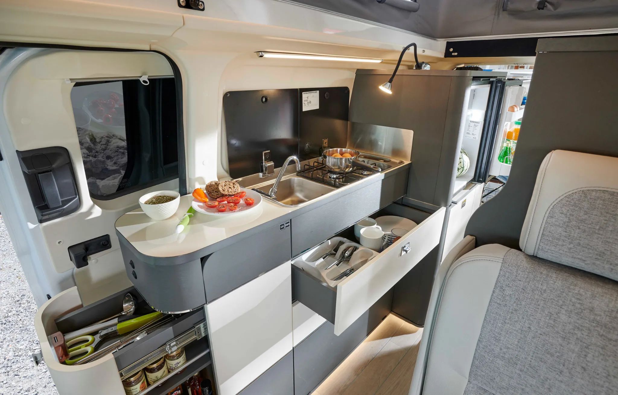Ford Transit Custom Nowy Kamper VAN Westfalia New Kelsey, nie NUGGET - ŁAZIENKA