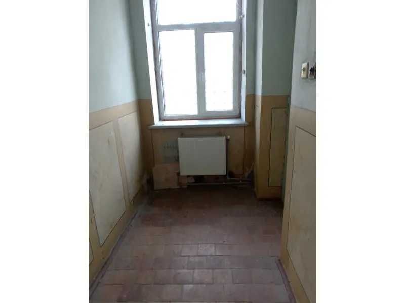 ОРЕНДА – приміщення 1-го поверху, площею 136,30 м2 м. Збараж
