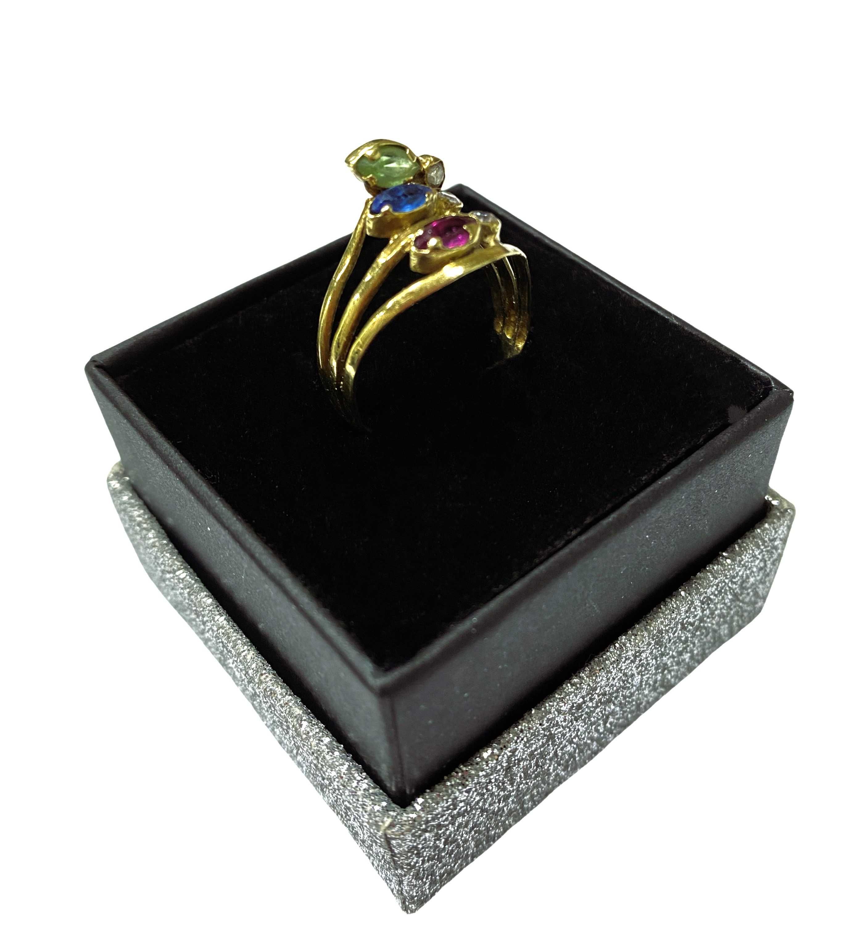 Złoty pierścionek z kolorowymi kamieniami złoto pr. 585 rozmiar 19