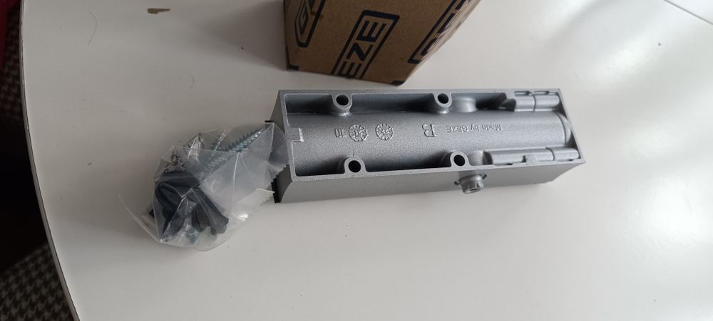 Samodomykacz TS 1500 nowy