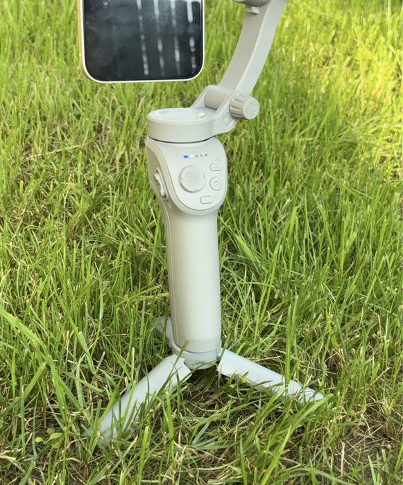 Знижка!!! продам стабілізатор Axis Gimbal Stabilizer
