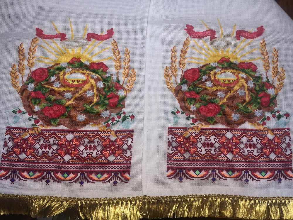 Вишиті рушники