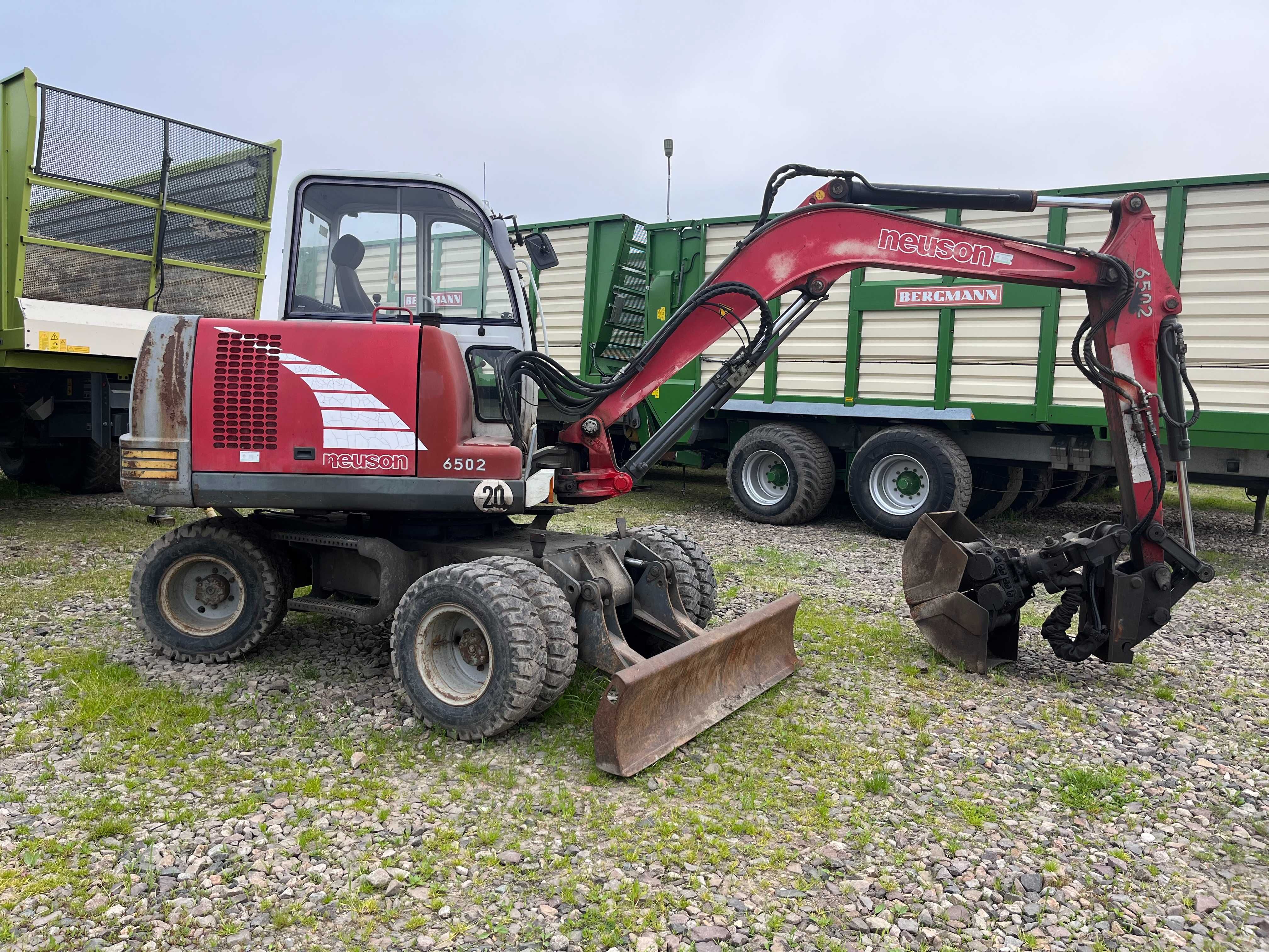 Koparka kołowa Neuson 6502 z Niemiec nie Cat