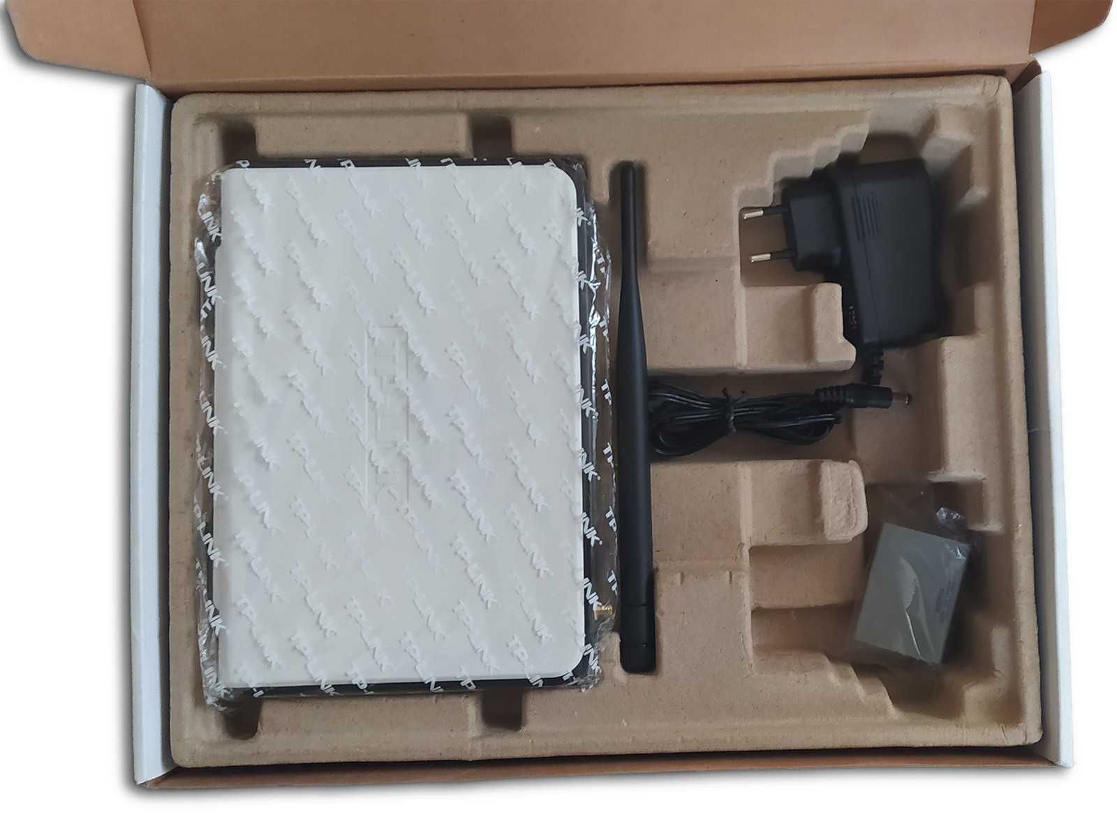Router WiFi ADSL2+ TP-Link TD-W8009G