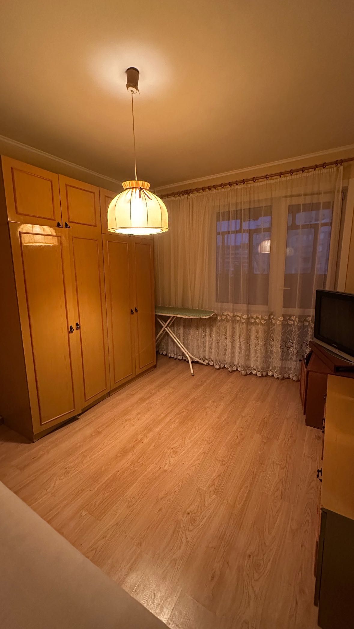 Оренда 3-кімнатної квартири по вул.Симона Петлюри, 25Б