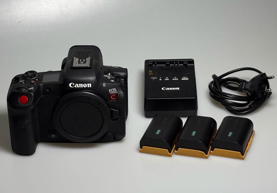 Canon R5c 8K câmera linha cinema