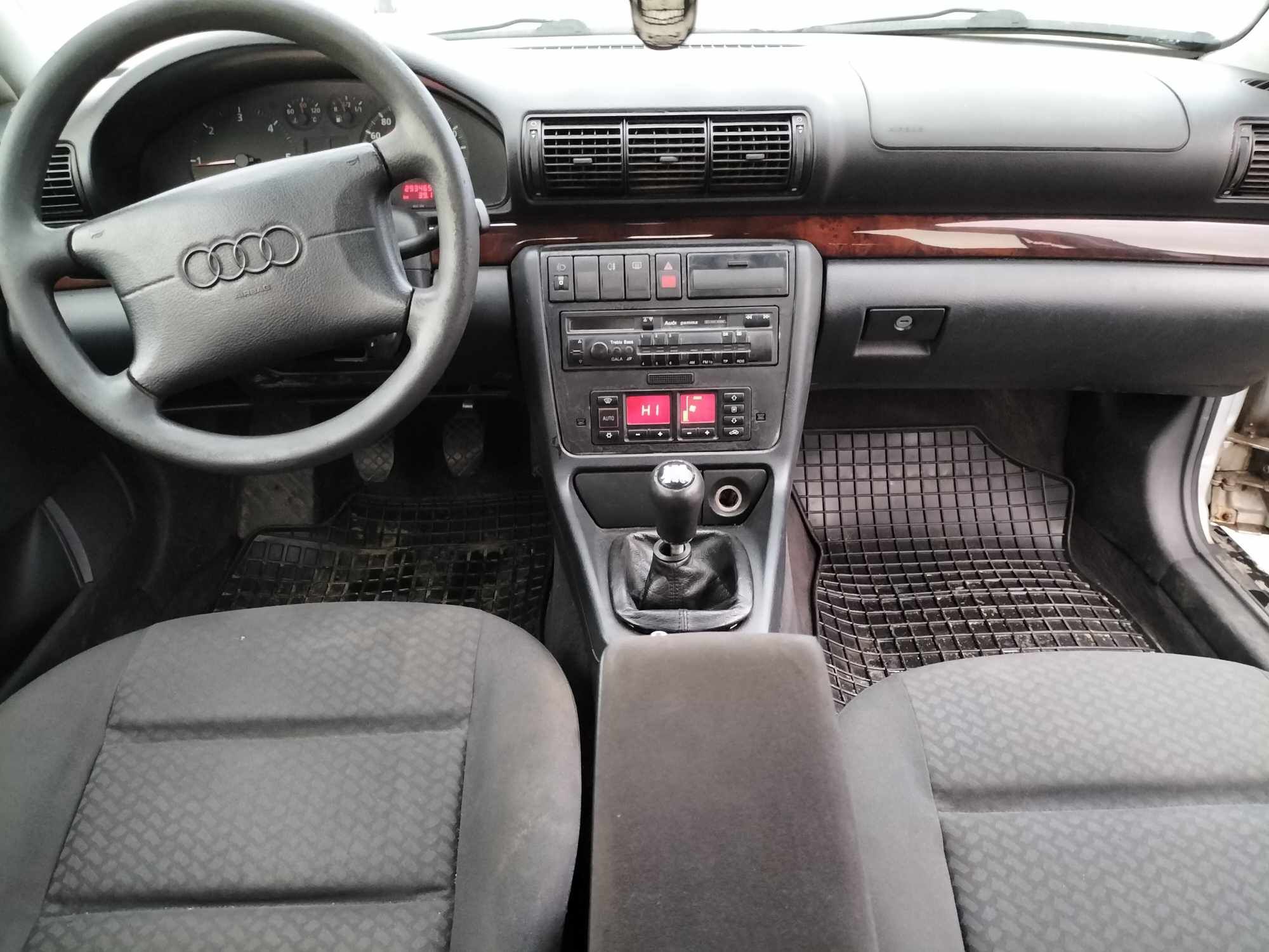 Audi a4 B5 1.9 TDI Hak