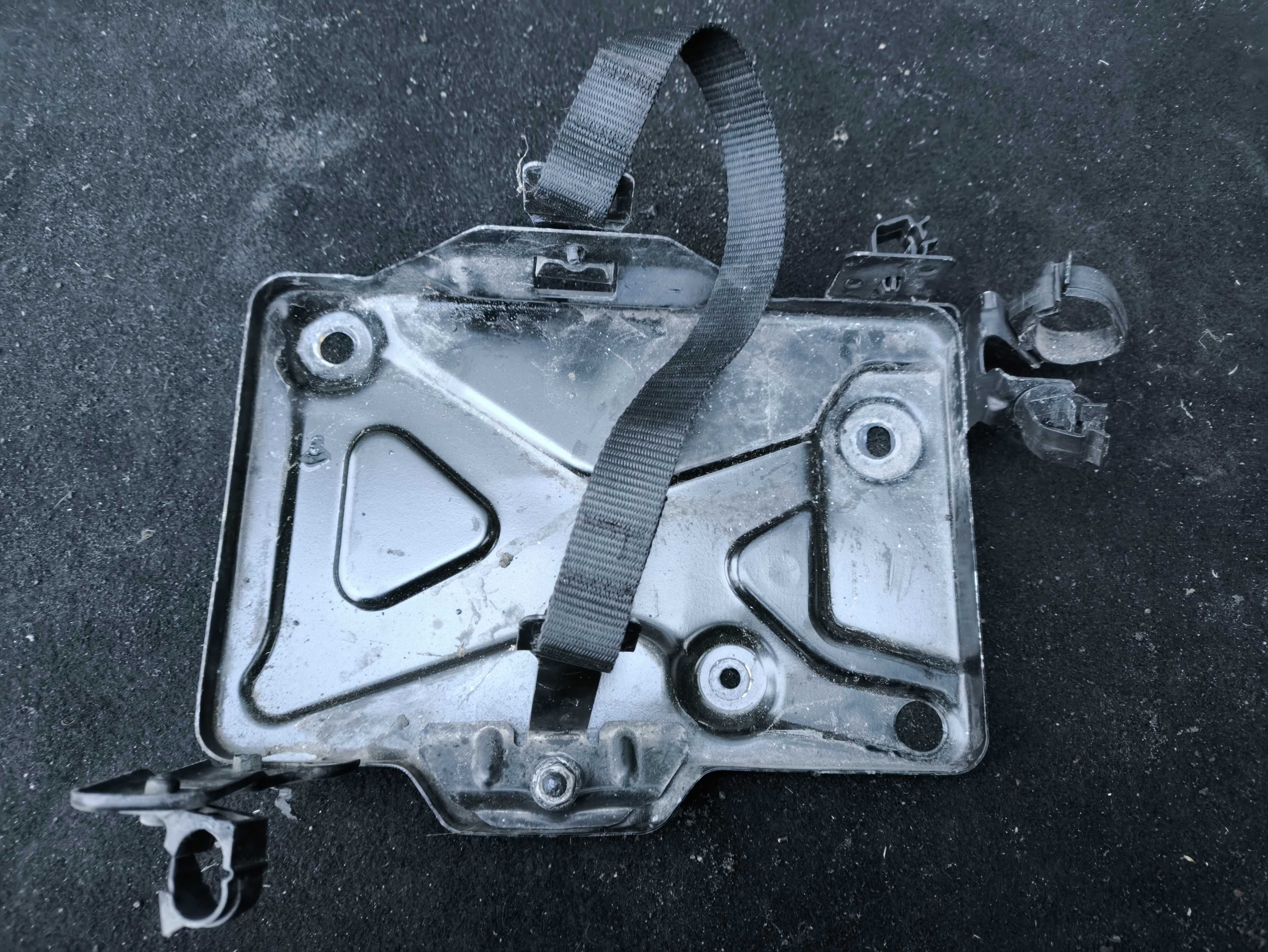 Podstawa akumulatora Fiat 500L 13r Siedlce
