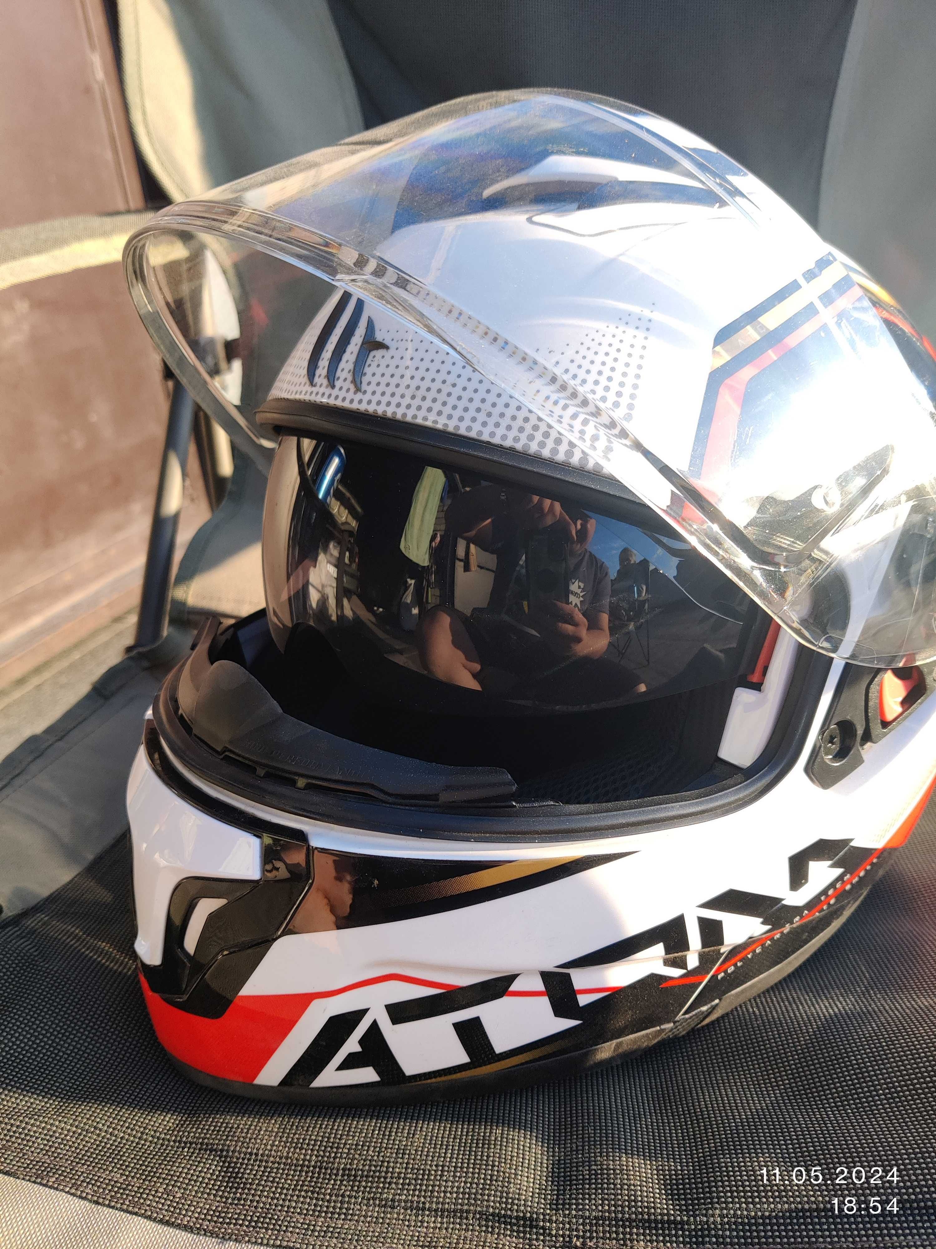 Мотошлем MT Helmets Atom SV Quark White/Black/Red