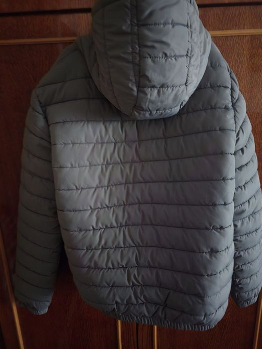 Куртка весна/осінь б/у