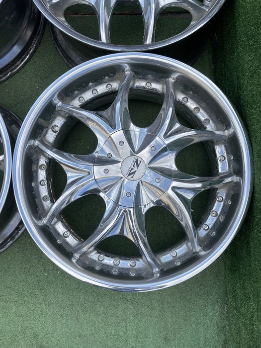 Диски R20 5x150 LEXANI Toyota LC200 Tundra Sequoia Lexus LX570 LX450