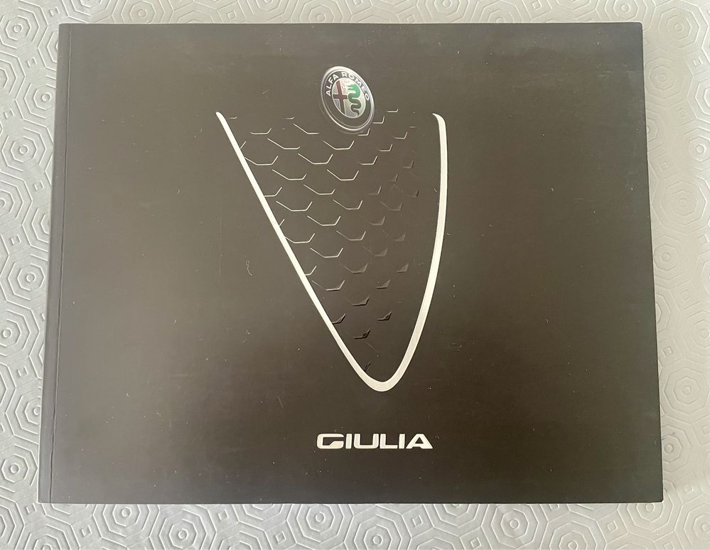 Brochura Alfa Romeo Giulia