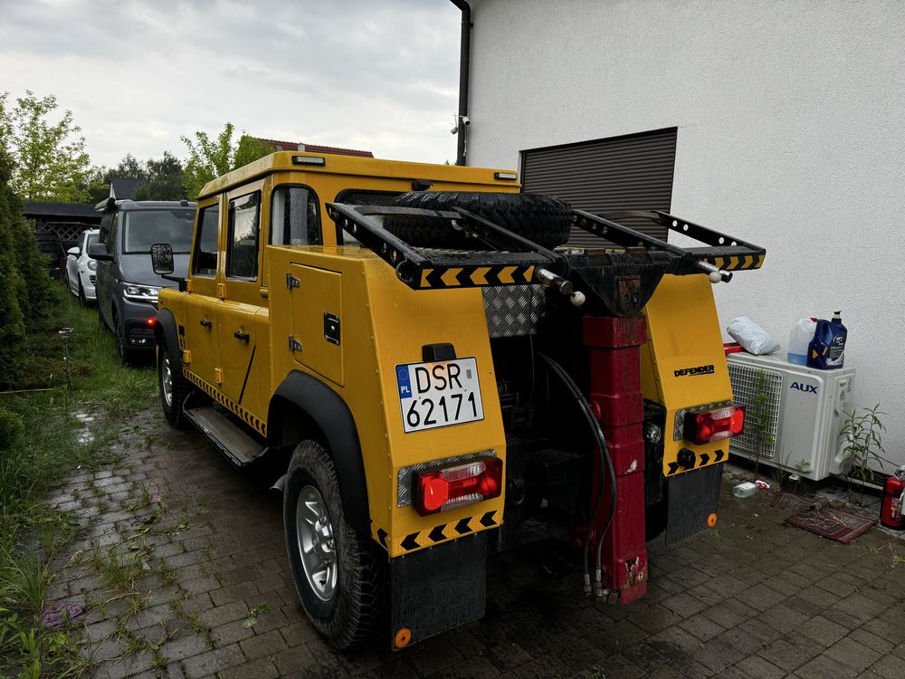 Sprzedam Holownik Pomoc Drogowa Land Rover Defender 130 PUMA