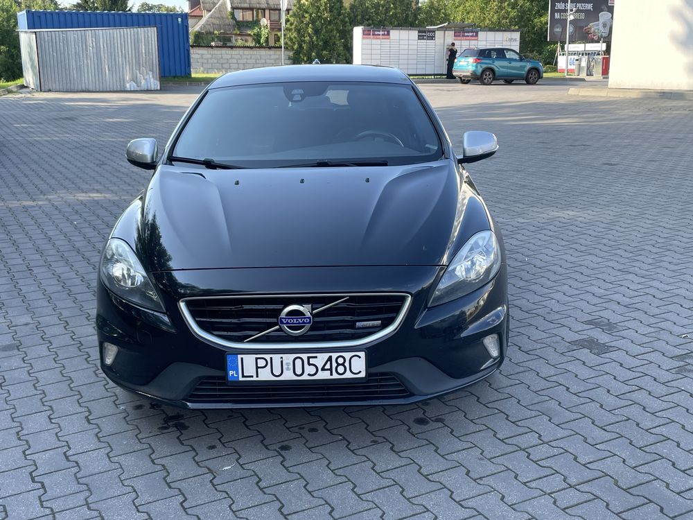 Volvo V40  1.6 D2