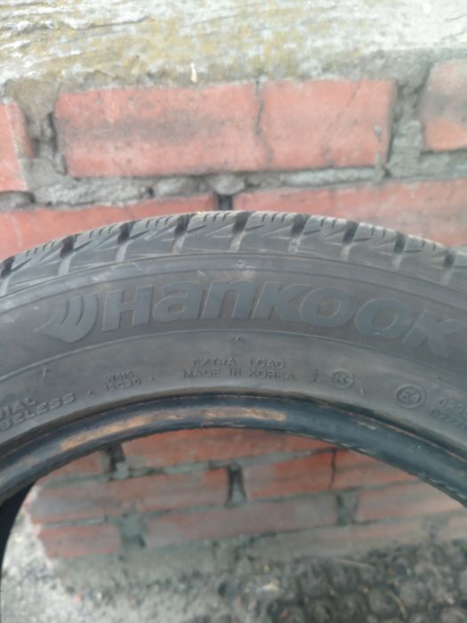 Продам зимові покришки б/у (комплект) 16r 205/55 T94