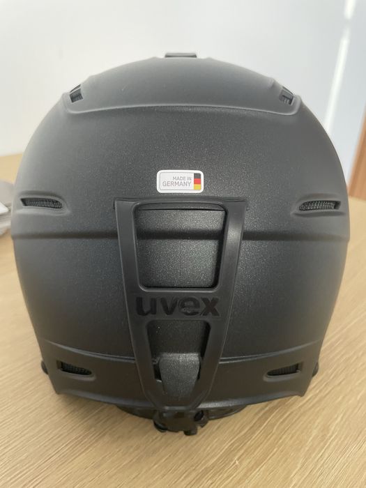 Sprzwdam kask narciarski Uvex