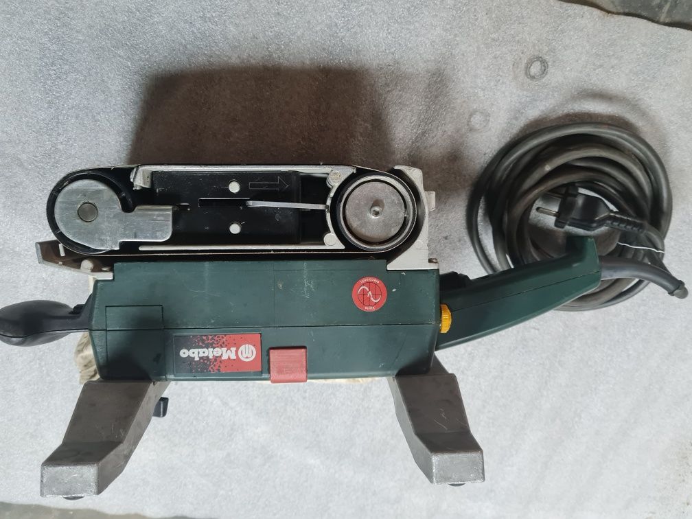 Ленточная шлифовальная машина Metabo Ba E 1075 с мешком для пыли