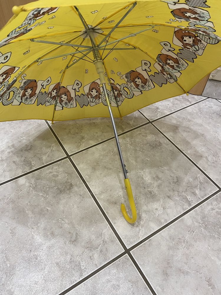 Żółty parasol dziecięcy parasolka vintage retro