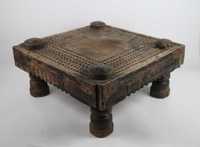 Antiga mesa de Santuário - India