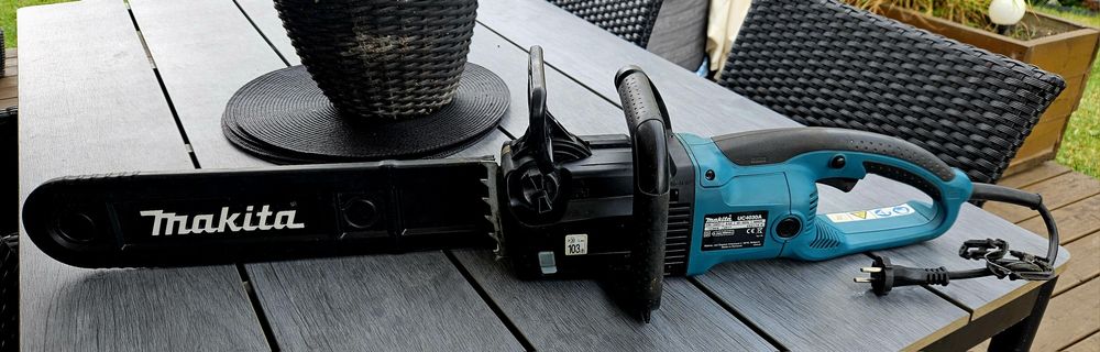 Piła łańcuchowa elektryczna Makita UC4030A