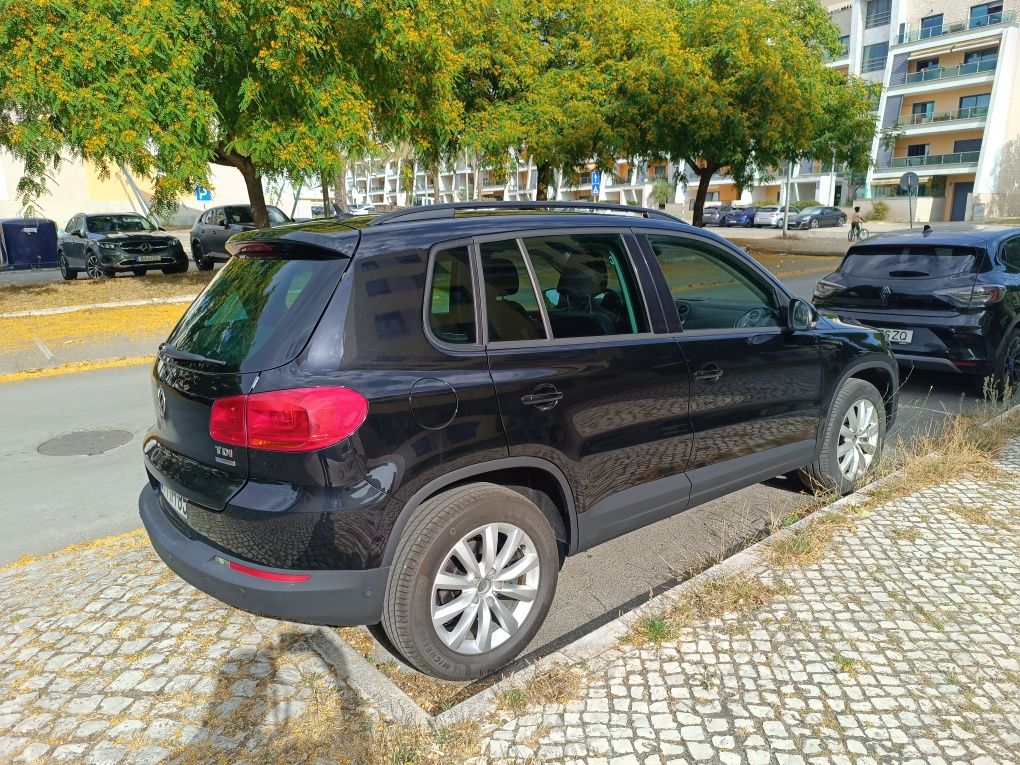 VW Tiguan  2.0 TDI