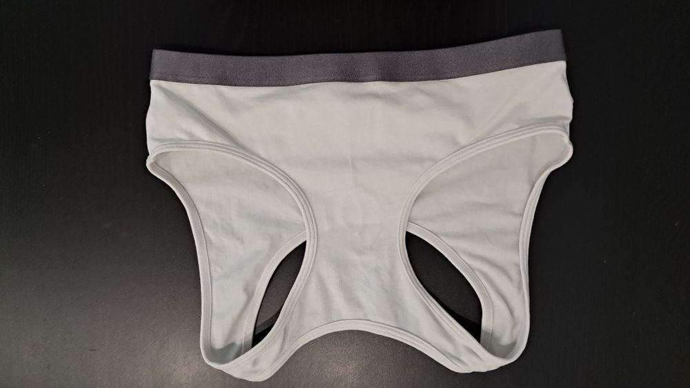 Top stanik Calvin Klein 70A