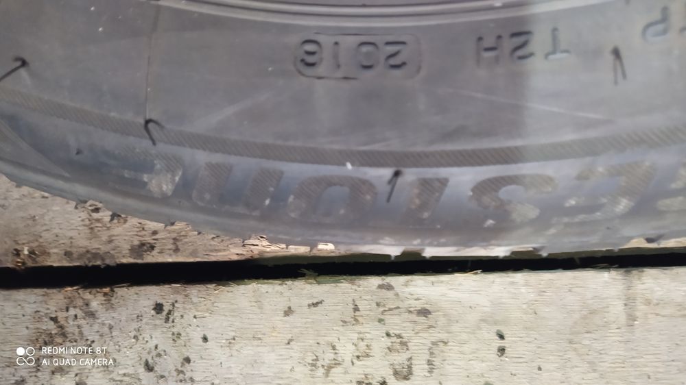 Opony zimowe Bridgestone 205/60R17 4 szt