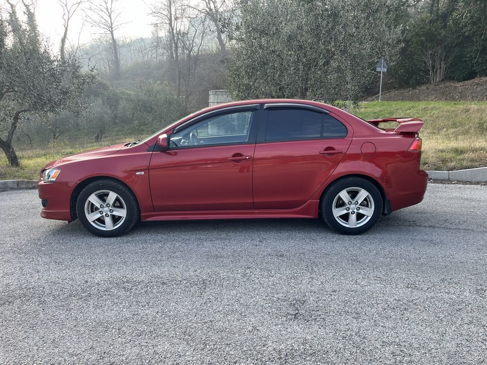 Продам Mitsubishi Lancer X