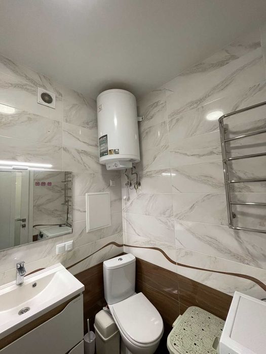 Терміновий продаж. БЕЗ КОМІСІЙ, з меблями та технікою Озерна.