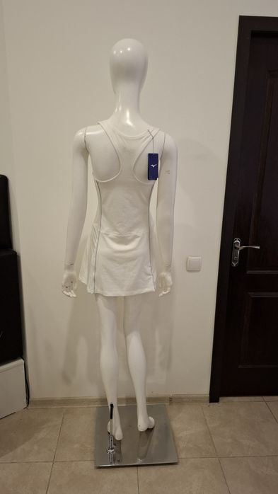 Платье тенис сукня яркая