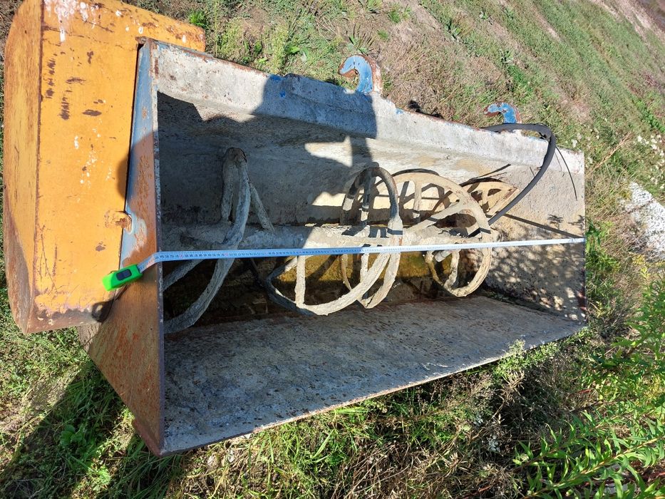 Łyżka, szybkozłacze, mieszalnik betonu jcb3cx