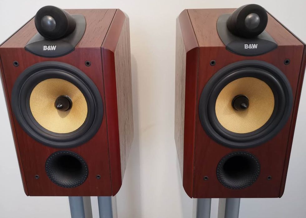 Głośniki Bowers & Wilkins CDM1 Nautilus z oryginalnymi stojakami B&W