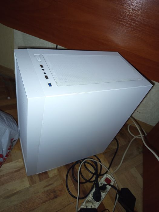 Продам игровой компьютер. 3060 8 гб, 32 ОЗУ, ryzen 5  3500