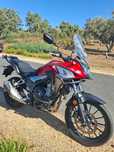 Vendo mota Honda CB500x, mota de garagem e muito bem estimada.
