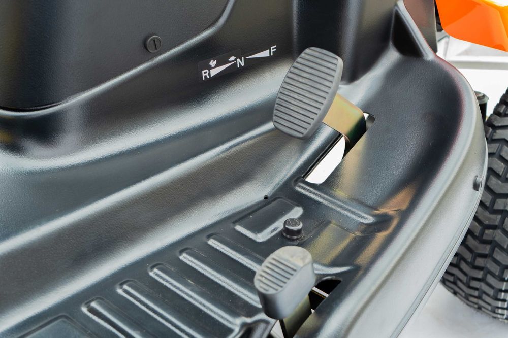 Mocny Traktorek OLEO-MAC OM 92/16 KH Hydro 16KM 92cm 300L+PRZYCZEPKA