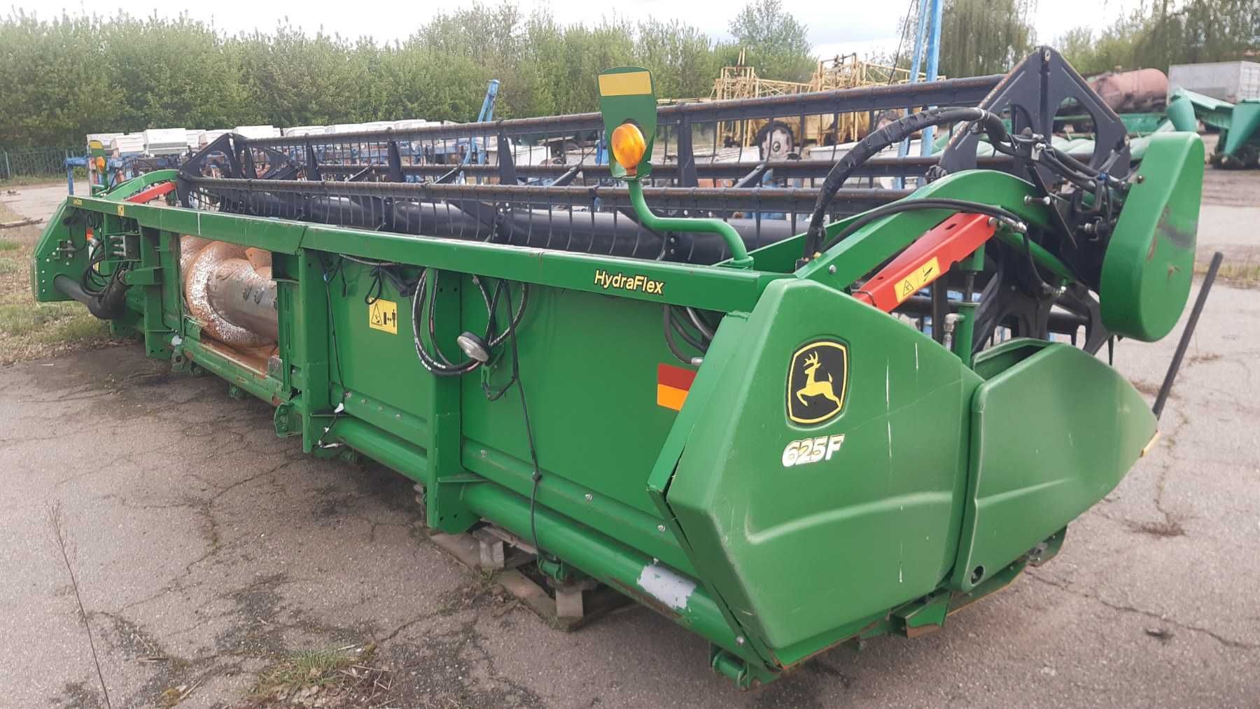 Комбайн John Deere S660 + жатка John Deere 625F Hydra Flex (7.6м)