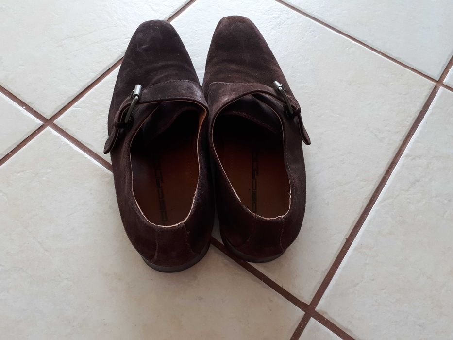 Sapatos Castanhos – Seaside