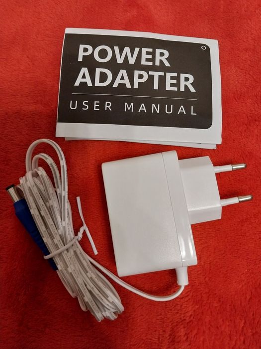 Адаптер живлення з європейською вилкою 100-240В