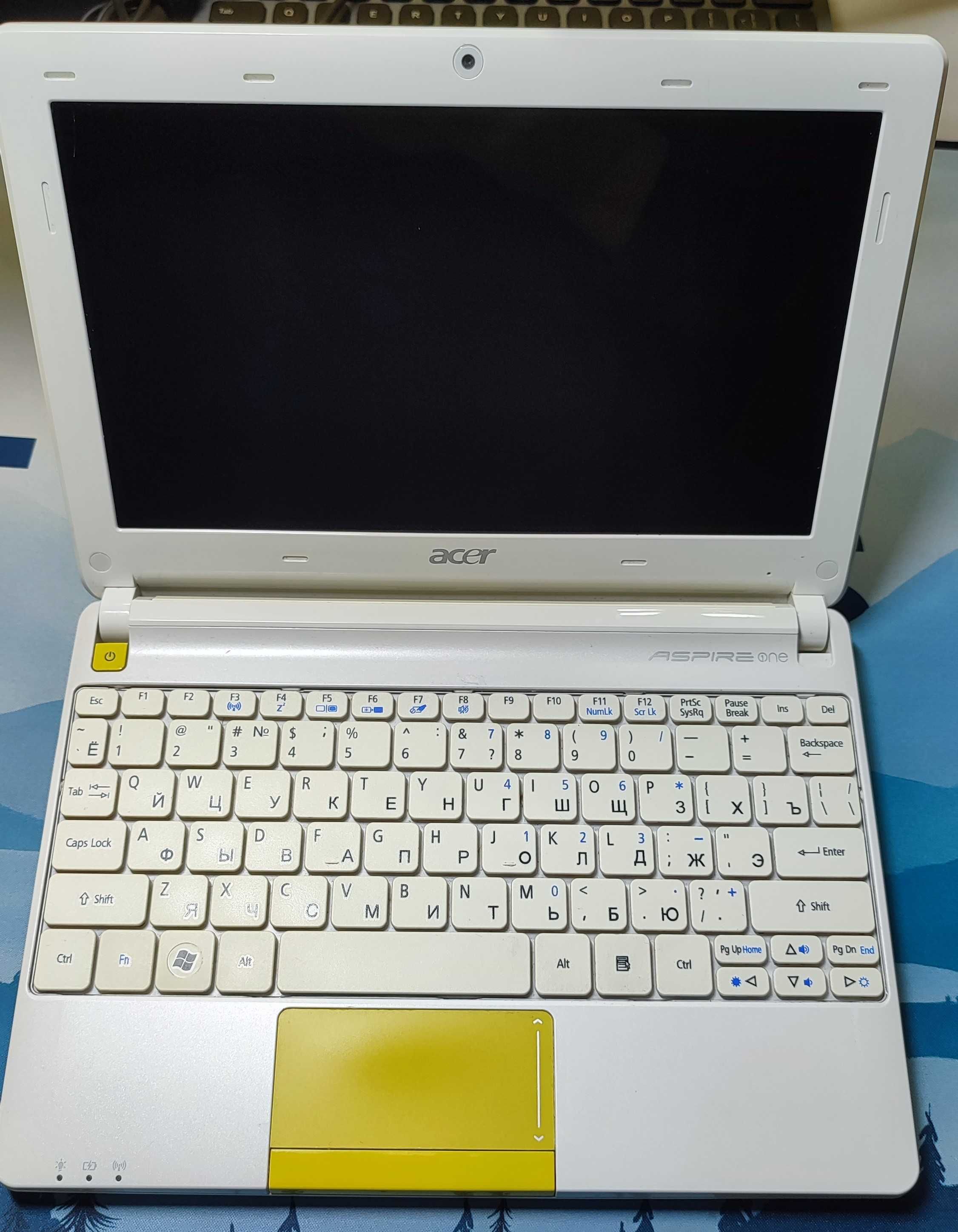 Acer Aspire One Happy2 (N578Qyy)