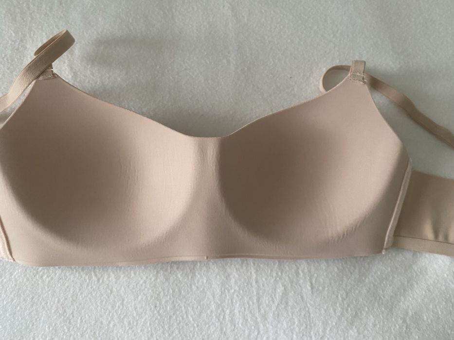 Безшовний бюст 80 В