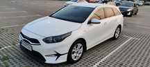 Терміново! Продам власний офіційний Kia Ceed 2022 року 1.6 бенз. +авто