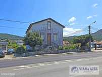 Moradia T4 com terreno em Gondarem - V N Cerveira