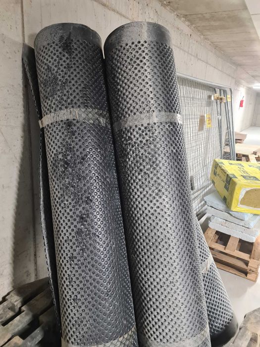 Folia izolacyjno-drenażowa kubełkowa SOPRADRAIN PLAT T 400 SOPREMA