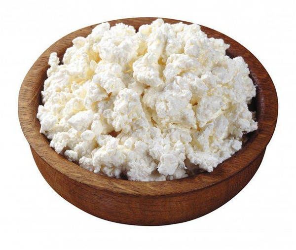 Творог кисломолочный, сметана,  творог с изюмом